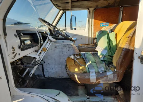 1971 Ford Econoline из США, поврежденный, VIN E34GHL81273